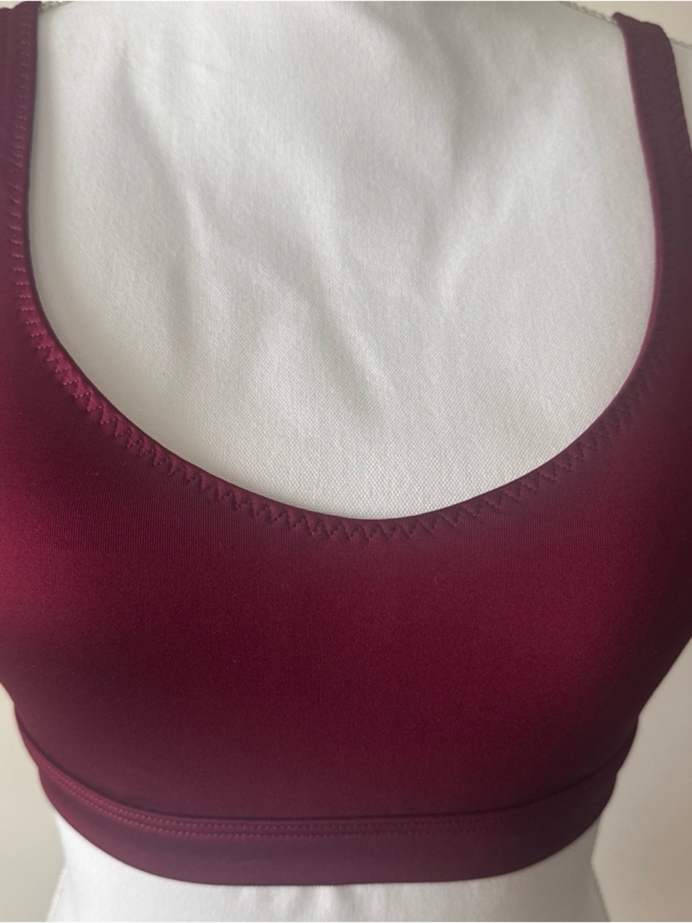 Victoria Sport Scoop Neck Sports Bra - Deep Wine